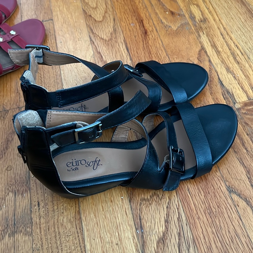 Eurosoft Black used sandals